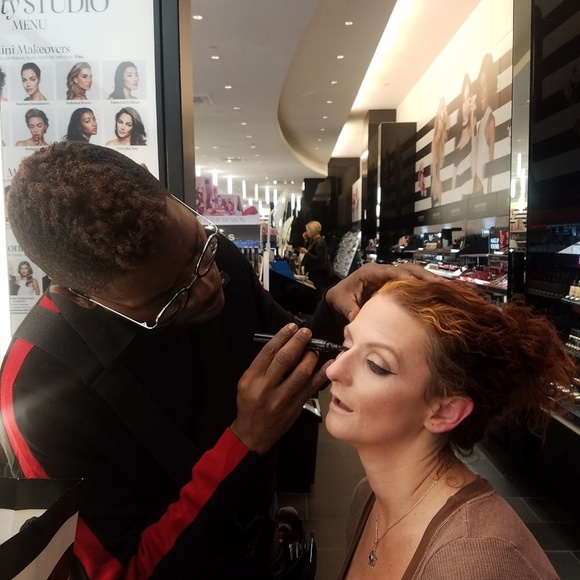 Meet your Posher, Bonnie - Picture 2 of 7